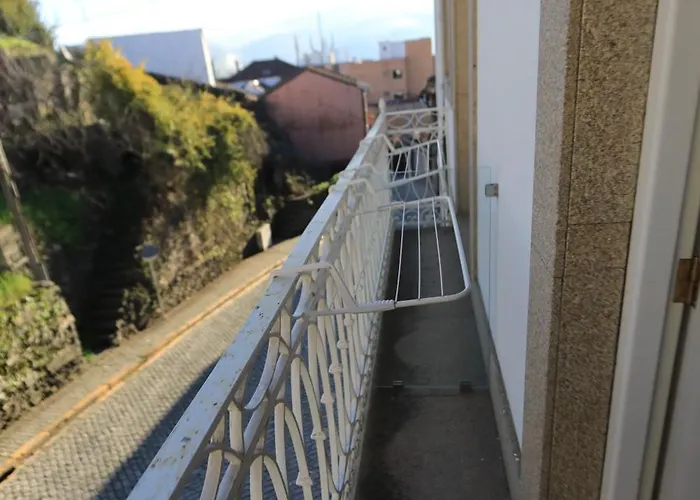 Regua Pine House * Peso da Régua